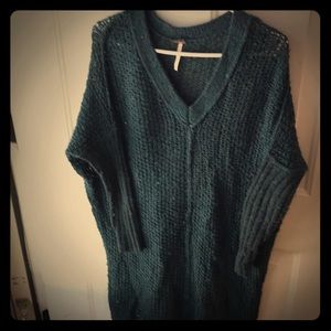 Oversized knitted sweater